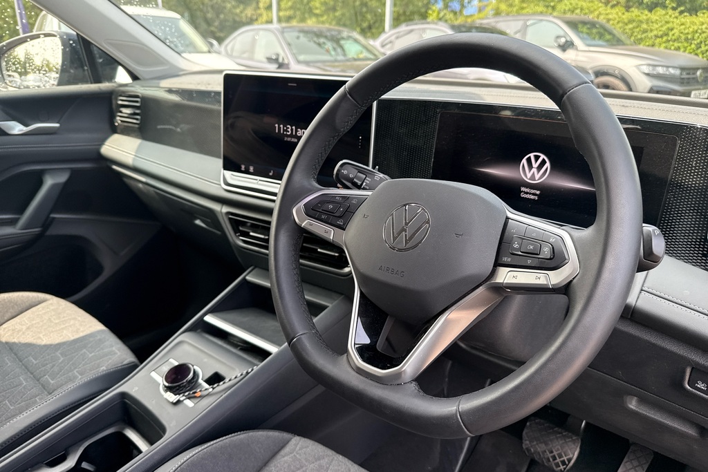Volkswagen Tiguan 1.5 Etsi 150 Match Dsg BG26SPV Black #6