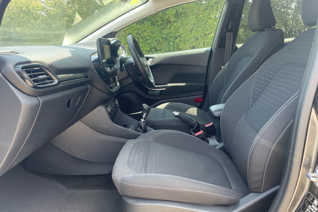 Ford Fiesta 1.0 Ecoboost 95 Titanium BT20OMO Grey #6