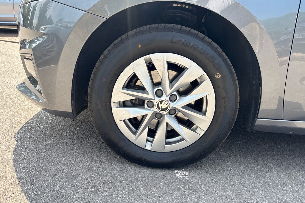 Skoda Fabia Se L Blue #10