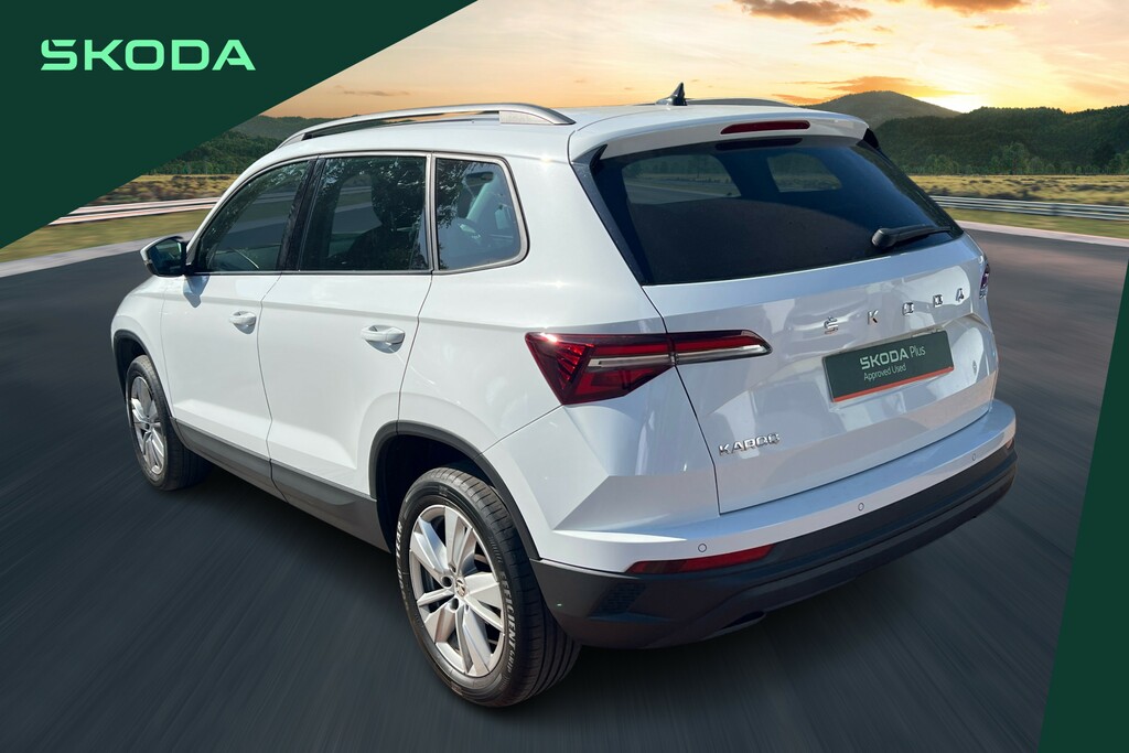 Skoda Karoq 1.0 Tsi Se Drive GL23DXJ White #3