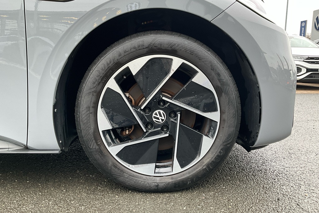 Volkswagen ID.3 150Kw Family Pro Performance 58Kwh Grey #5