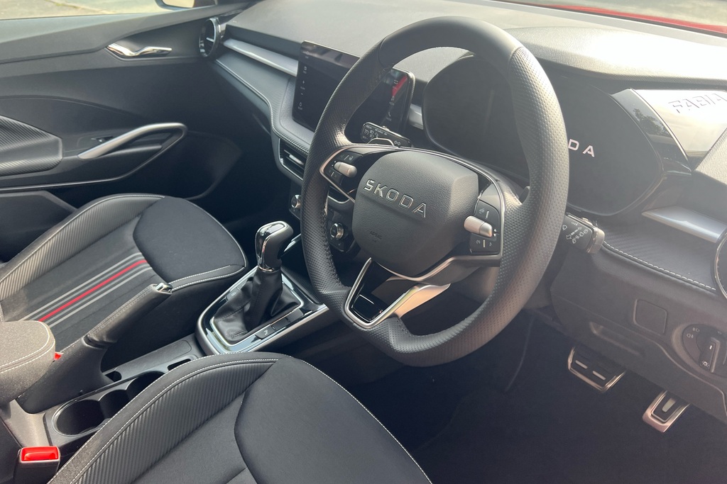 Skoda Fabia 1.5 Tsi 177 130 Dsg Black #6