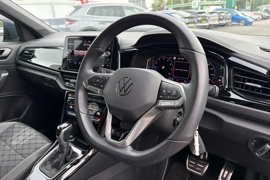 Volkswagen T-Roc 1.5 Tsi Black Edition Dsg BM25JWU Black #6