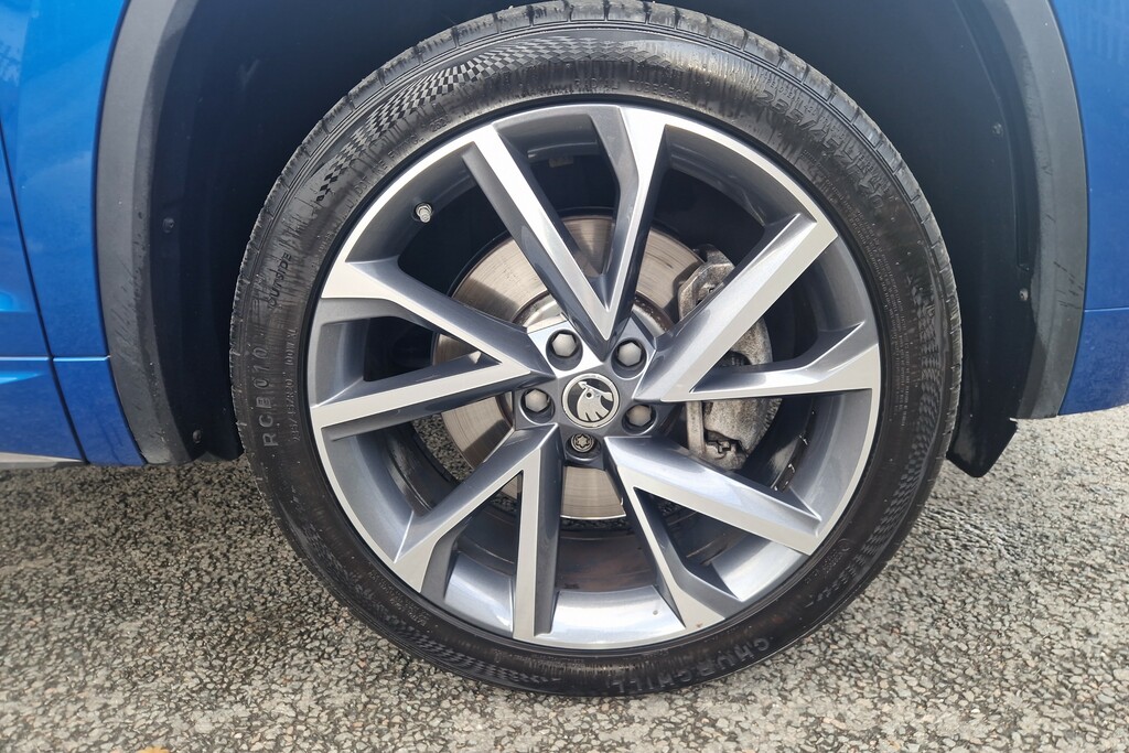 Skoda Kodiaq 2.0 Tdi Sport Line 4X4 Dsg 7 Seat Blue #5