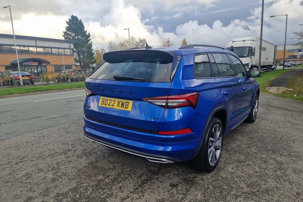 Skoda Kodiaq Automatic Blue #9