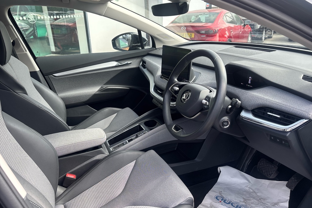 Skoda ENYAQ 210Kw 85 Edition 82Kwh KV24AKY Black #6