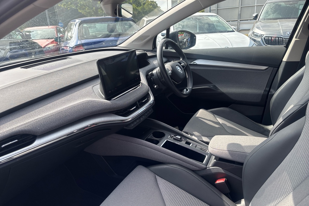 Skoda ENYAQ 210Kw 85 Edition 82Kwh KV24AKY Black #2
