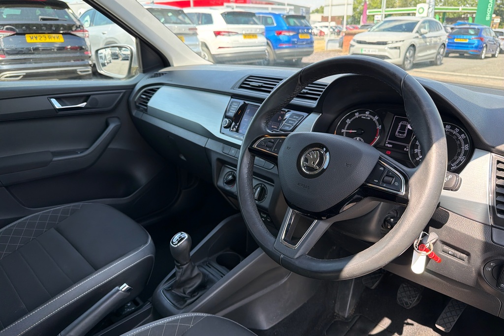 Skoda Fabia 1.0 Mpi 75 Se Silver #6