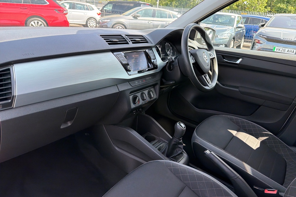 Skoda Fabia 1.0 Mpi 75 Se Silver #2