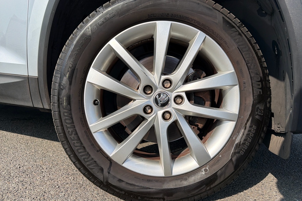 Skoda Kodiaq 1.5 Tsi Se Dsg Silver #5