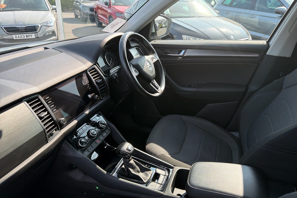 Skoda Kodiaq 1.5 Tsi Se Dsg Silver #2