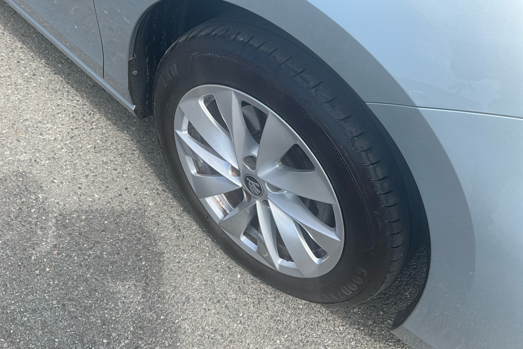 Skoda Superb 1.5 Tsi E-tec Se Technology Dsg Black #9