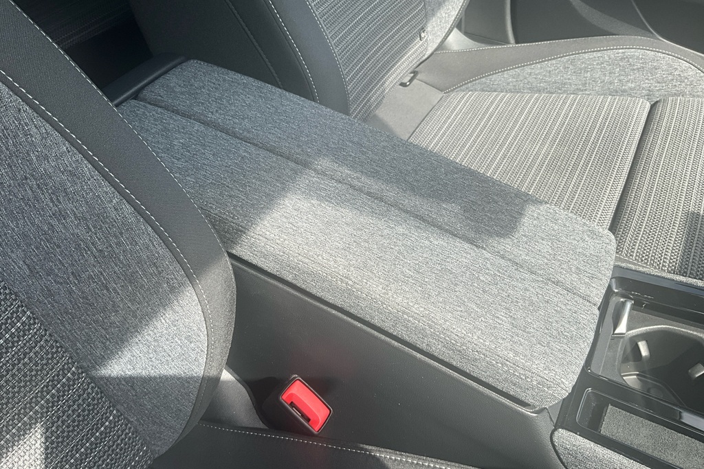 Skoda Superb 1.5 Tsi E-tec Se Technology Dsg Black #48