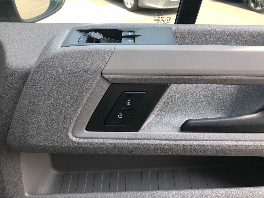 Volkswagen Crafter Cr35 Panel Van Commerce Mwb 140 Ps 2.0 Tdi 8Sp Aut Grey #14