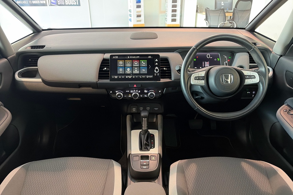 Honda Jazz 1.5 I-mmd Hybrid Crosstar Ex Ecvt Grey #3