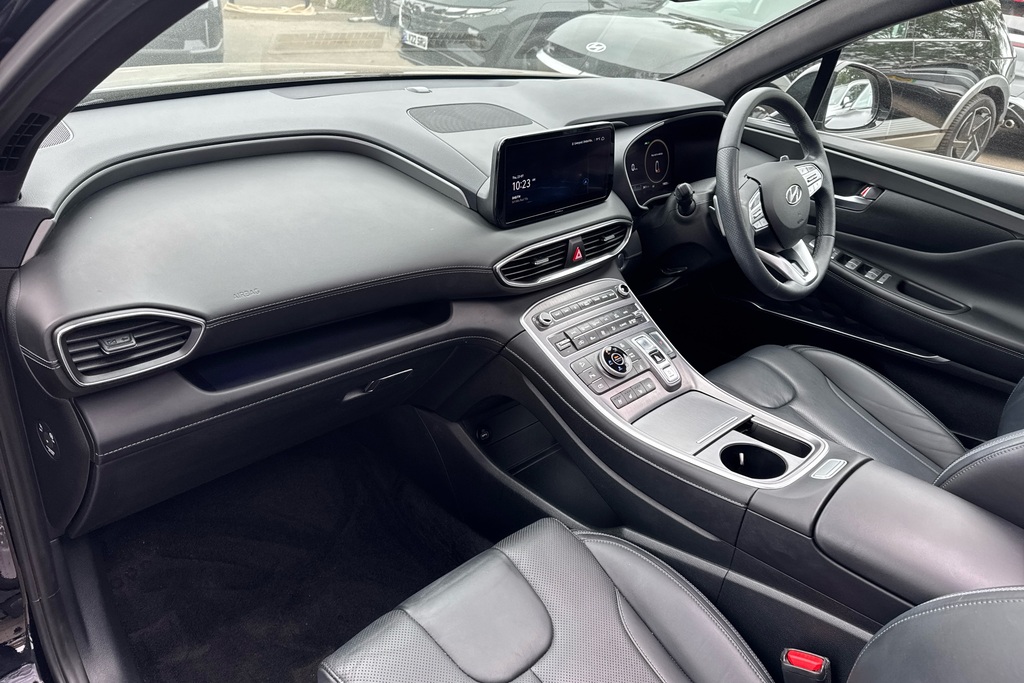 Hyundai Santa Fe Ultimate Black #6
