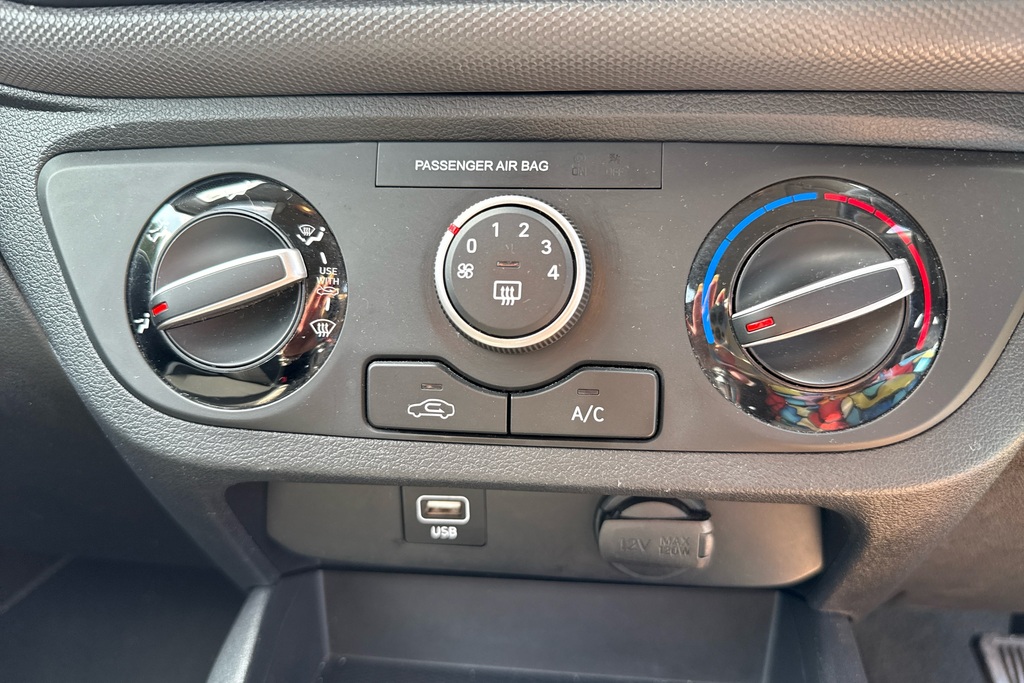 Hyundai I10 Premium Silver #40