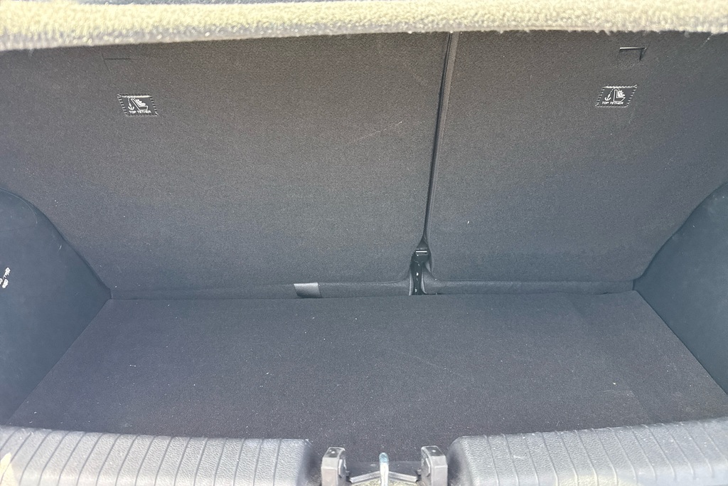 Hyundai I10 Premium Silver #24