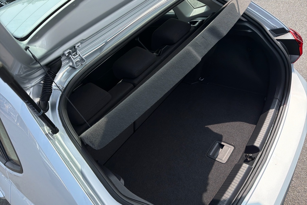 Volkswagen Polo Hatchback Black #14