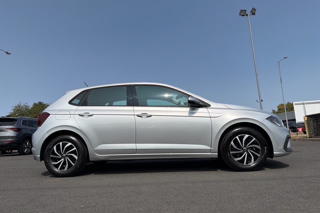 Volkswagen Polo Hatchback Black #32