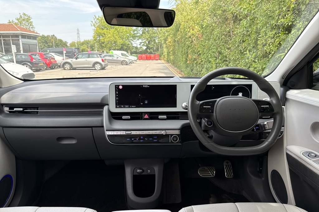 Hyundai Ioniq 5 Ultimate Black #3