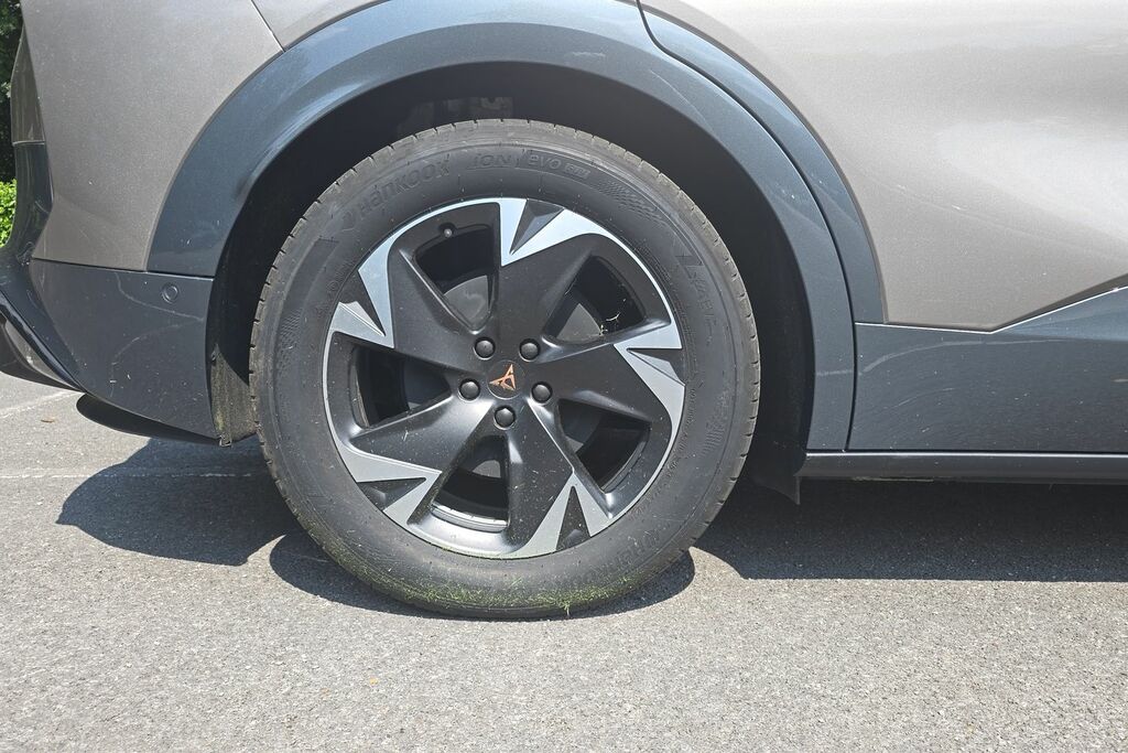 Cupra Tavascan V2 77Kwh 286 Bhp Grey #35