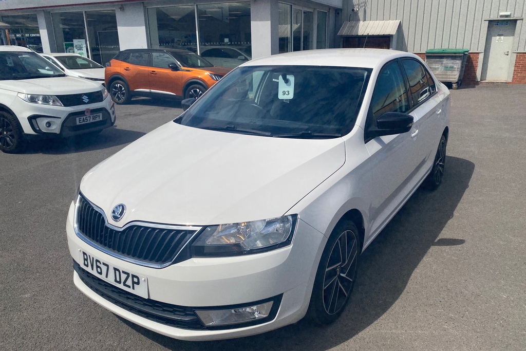 Skoda Rapid 1.2 Tsi 110Ps Sport Hatchback 5-Dr Black #44