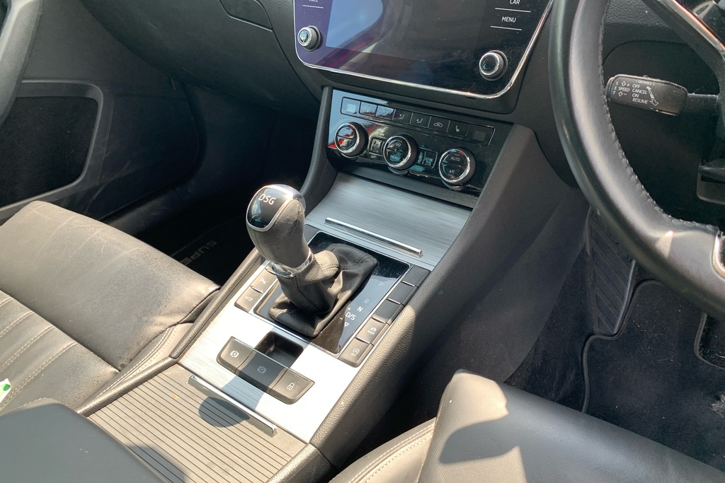 Skoda Superb 2.0 Tdi Cr Se Blue #15