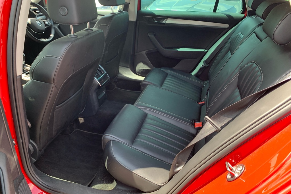 Skoda Superb 2.0 Tdi Cr Se Blue #8