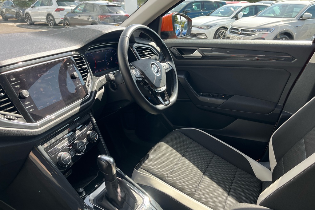 Volkswagen T-Roc 1.5 Tsi Evo Sel Dsg BD70VXV Orange #2