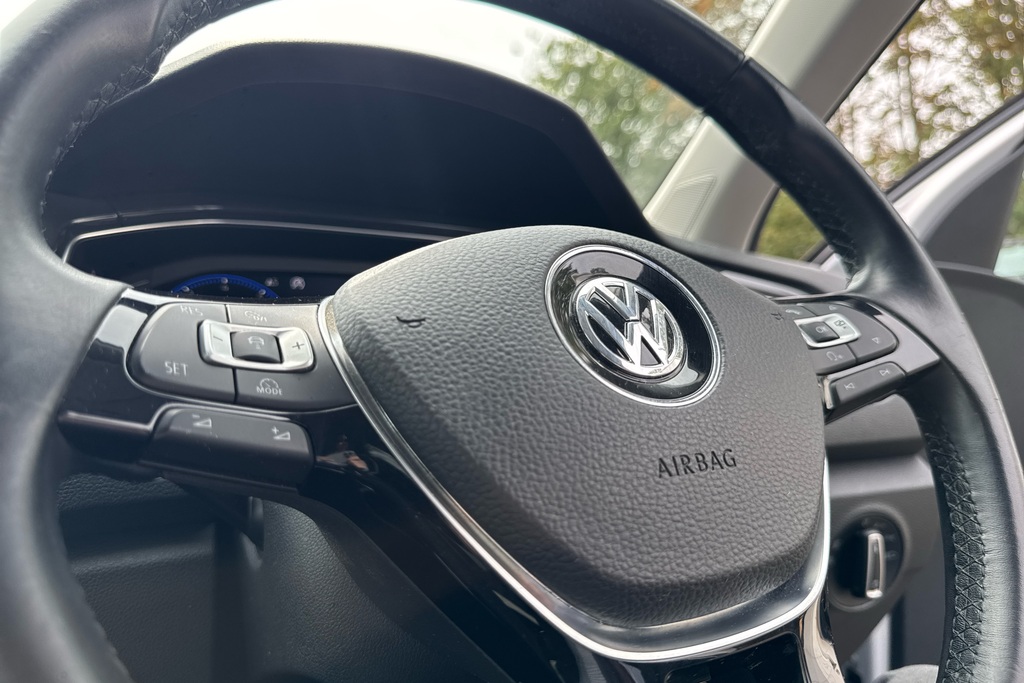 Volkswagen T-Roc Grey #47