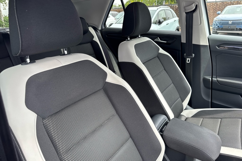 Volkswagen T-Roc Grey #44