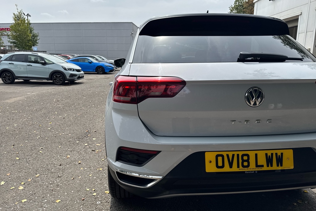 Volkswagen T-Roc Grey #17