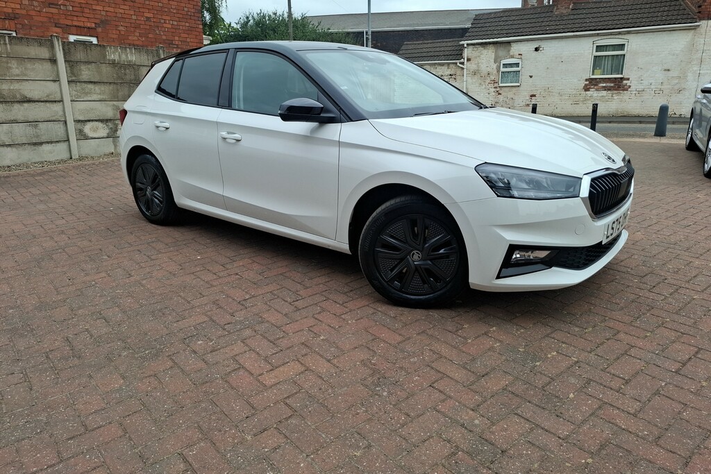 Skoda Fabia 1.0 Tsi 116 Design Edition Hatchback White #16