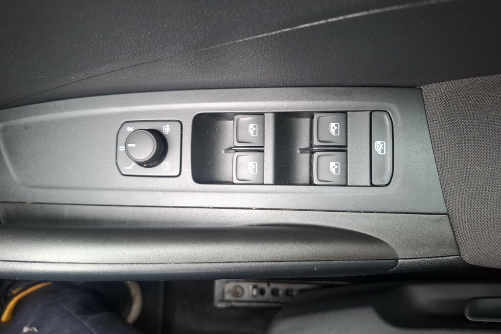 Skoda Fabia 1.0 Tsi 116 Design Edition Hatchback White #48