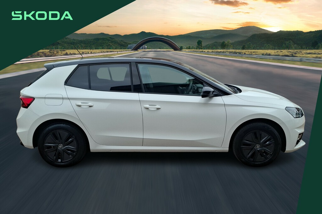 Skoda Fabia 1.0 Tsi 116 Design Edition Dsg White #4