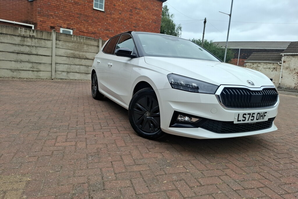 Skoda Fabia 1.0 Tsi 116 Design Edition Hatchback White #17