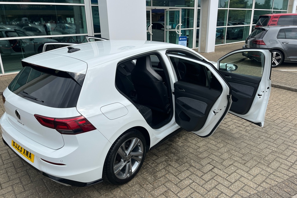 Volkswagen Golf Golf R Tsi 4Motion Black #48