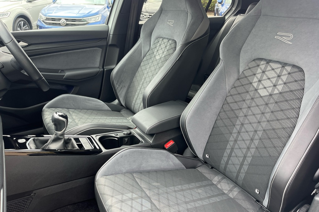 Volkswagen Golf Golf R Tsi 4Motion Black #41