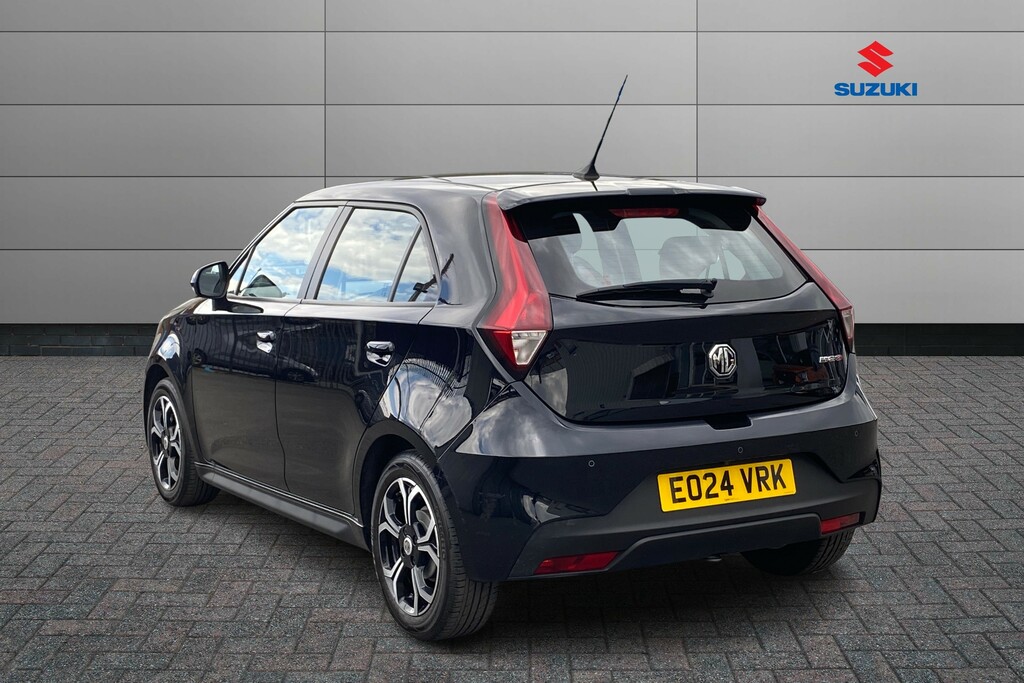 MG MG3 1.5 Vti-tech Exclusive Navigation Black #2