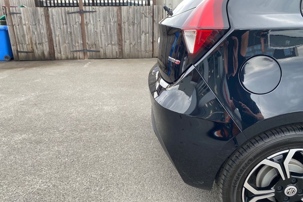 MG MG3 1.5 Hybrid Plus Mhev Trophy Hatchback H Red #34