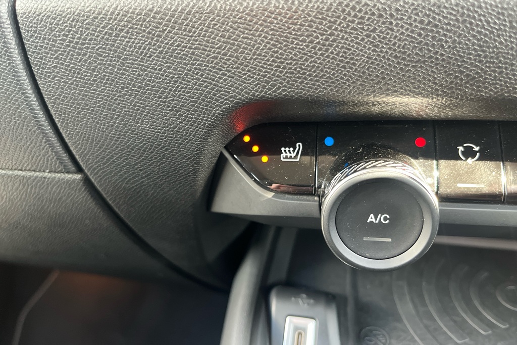 Citroen e-C4 100Kw Shine 50Kwh Grey #27