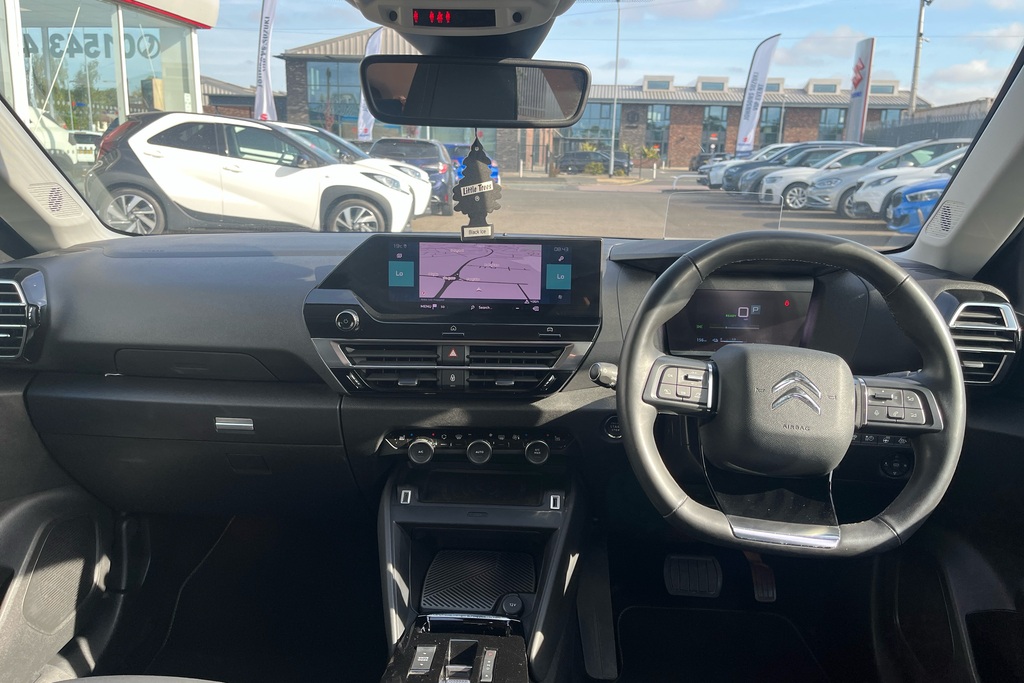 Citroen e-C4 100Kw Shine Plus 50Kwh Blue #3