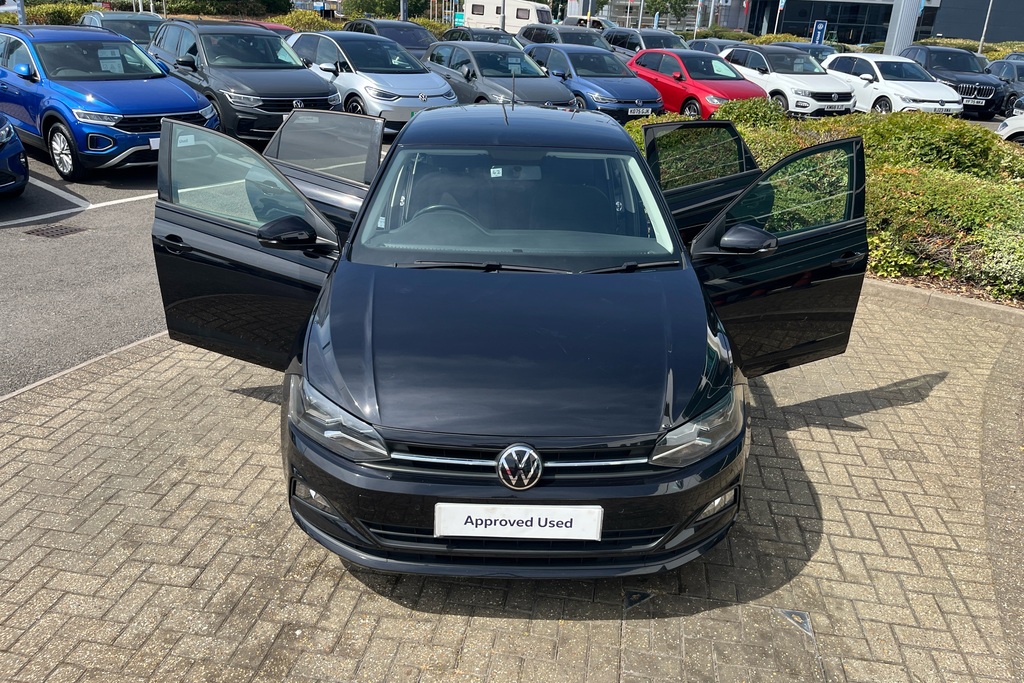 Volkswagen Polo Hatchback Blue #43
