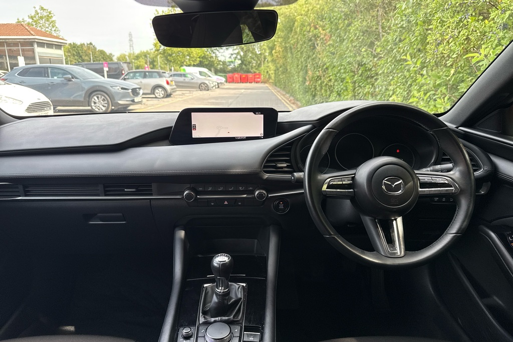 Mazda 3 2.0 E-skyactiv G Mhev Se-l Red #3