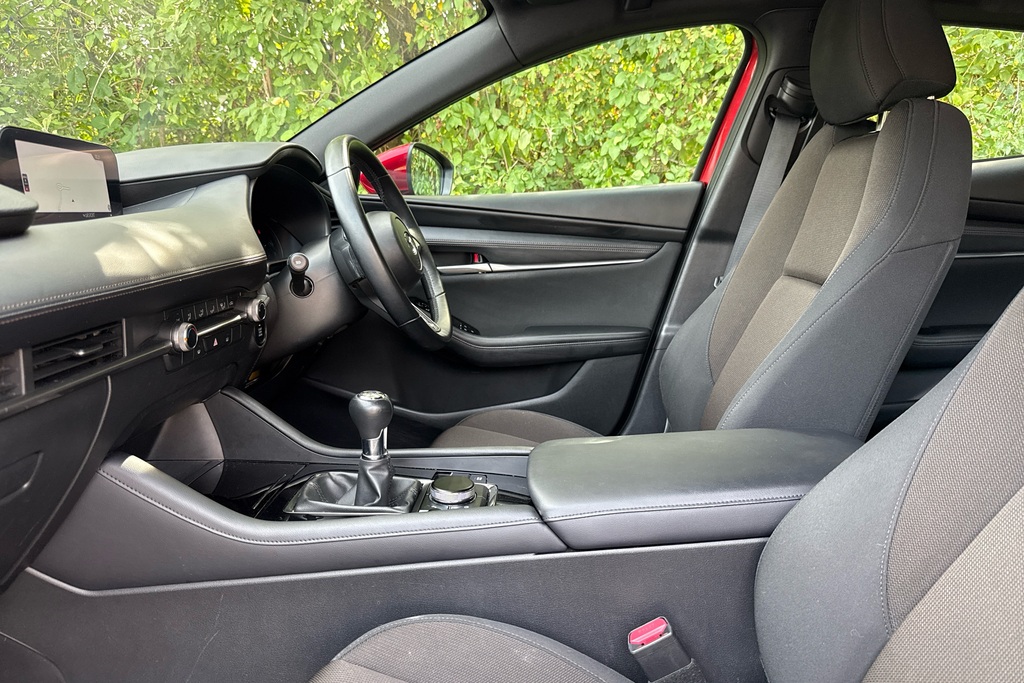 Mazda 3 2.0 E-skyactiv G Mhev Se-l Red #6