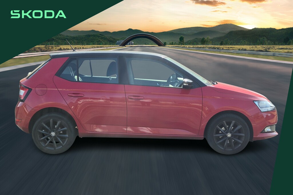 Skoda Fabia 1.0 Tsi Colour Edition Red #4