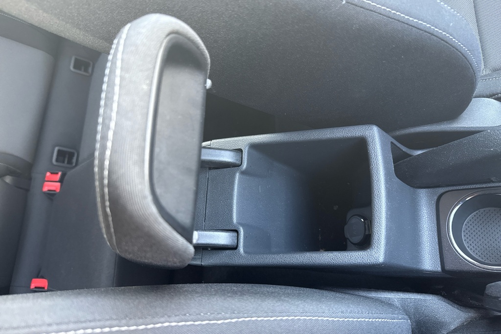 Skoda Fabia 1.0 Mpi 80 Design Edition #28