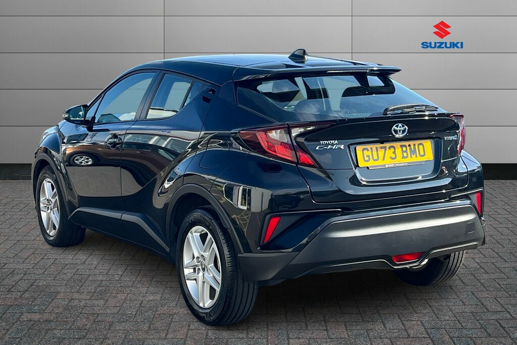 Toyota C-Hr 1.8 Hybrid Icon Cvt Black #2