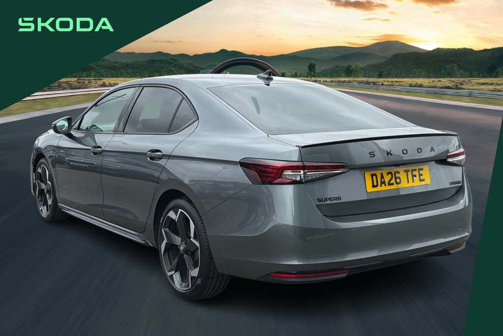 Skoda Superb 1.5 Tsi E-tec Sportline Dsg Grey #3